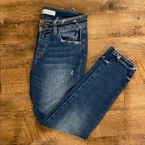 Flying Monkey Size 27 Medium Wash Jeans